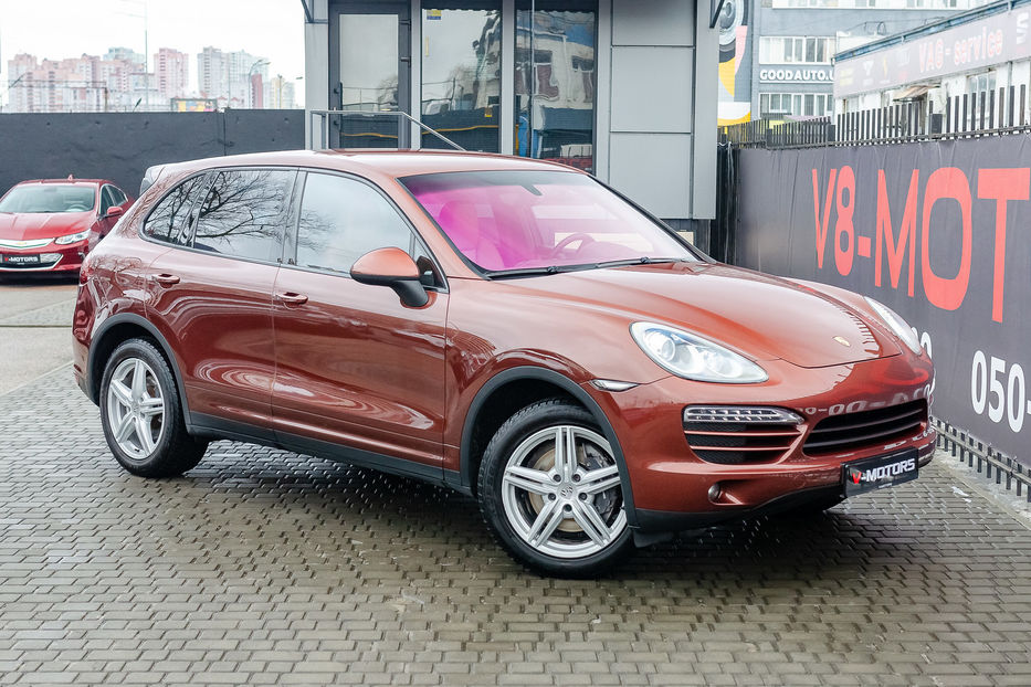 Продам Porsche Cayenne 3.6 2012 года в Киеве