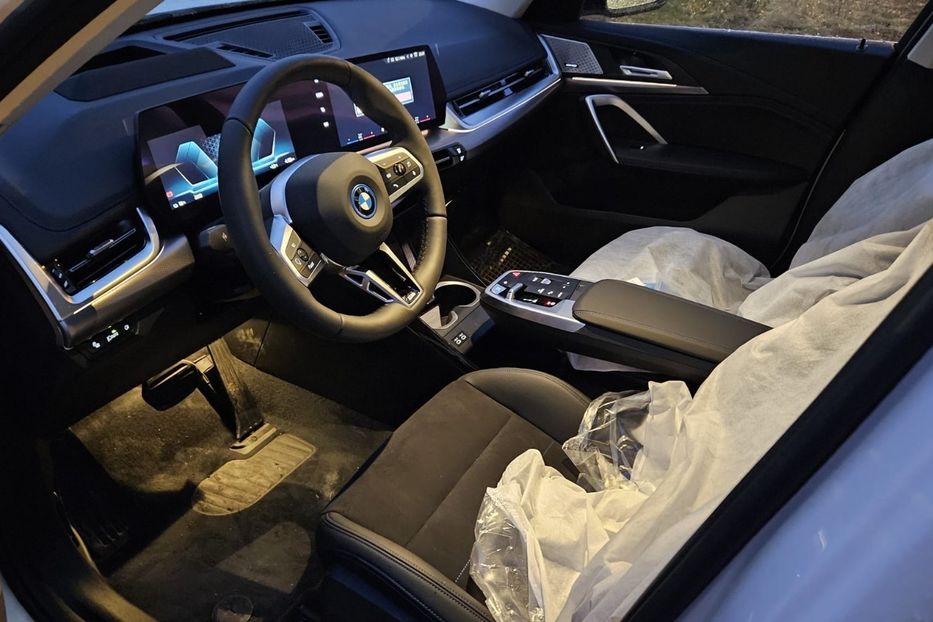 Продам BMW iX1 XDrive 30L M Stile Premium  2023 года в Одессе