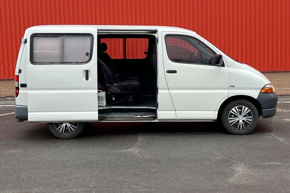 Продам Toyota Hiace пасс. Diesel konder  2006 года в Одессе