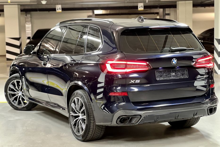 Продам BMW X5 2021 года в Киеве