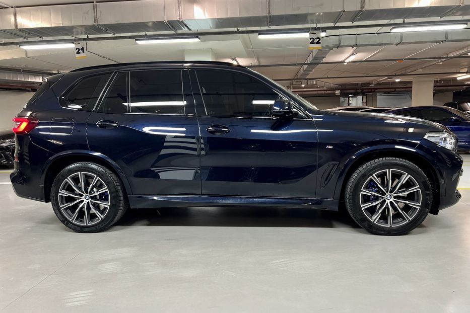 Продам BMW X5 2021 года в Киеве