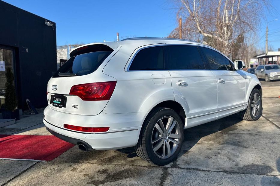 Продам Audi Q7 2015 года в Черновцах