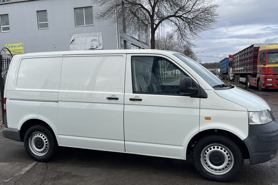 Продам Volkswagen T5 (Transporter) груз 1,9 TDI 2006 года в Николаеве