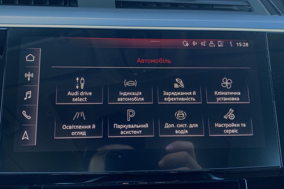 Продам Audi E-Tron 95 kWh 408 к.с Quattro 2020 года в Львове