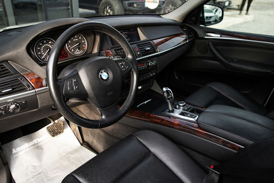 Продам BMW X5 2011 года в Черновцах