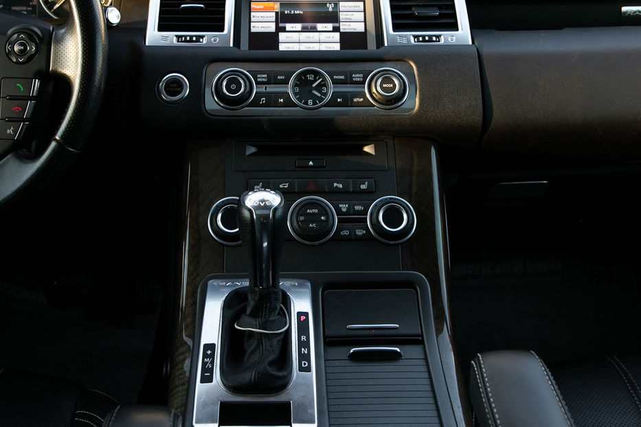 Продам Land Rover Range Rover Sport HSE 2011 года в Черновцах