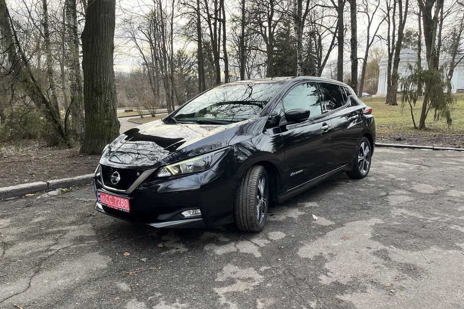 Продам Nissan Leaf Leaf 40kWh Zero Edition 2018 года в Житомире