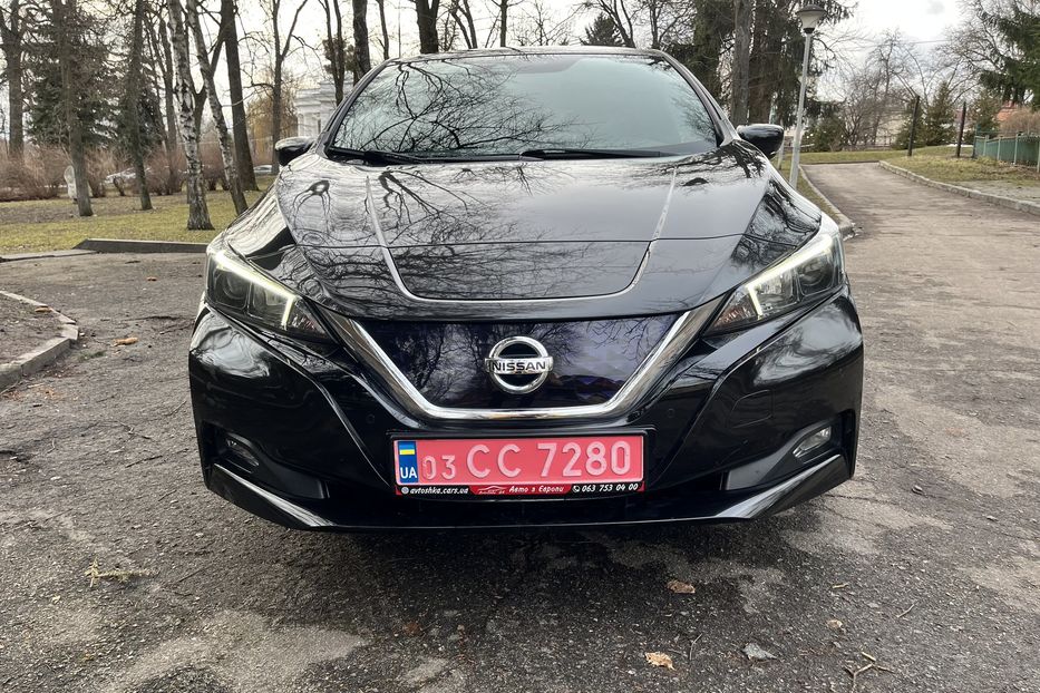 Продам Nissan Leaf Leaf 40kWh Zero Edition 2018 года в Житомире