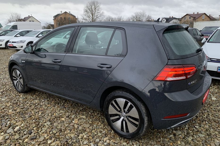 Продам Volkswagen e-Golf 35.8kWh,136к.с./100 кВт 2020 года в Львове
