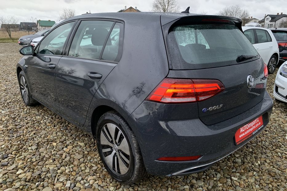 Продам Volkswagen e-Golf 35.8kWh,136к.с./100 кВт 2020 года в Львове