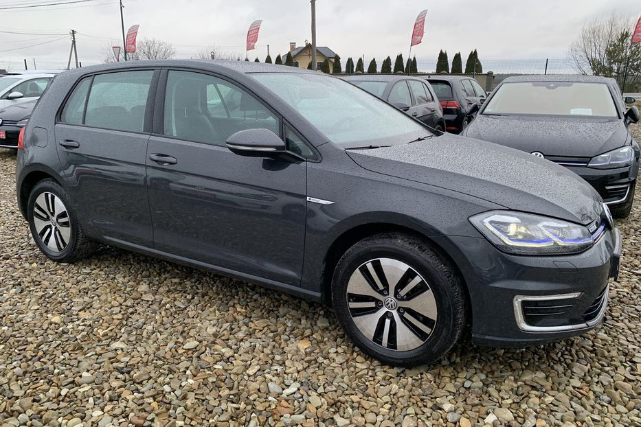 Продам Volkswagen e-Golf 35.8kWh,136к.с./100 кВт 2020 года в Львове