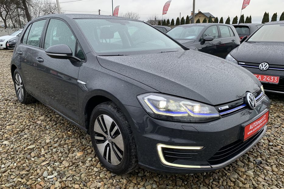 Продам Volkswagen e-Golf 35.8kWh,136к.с./100 кВт 2020 года в Львове