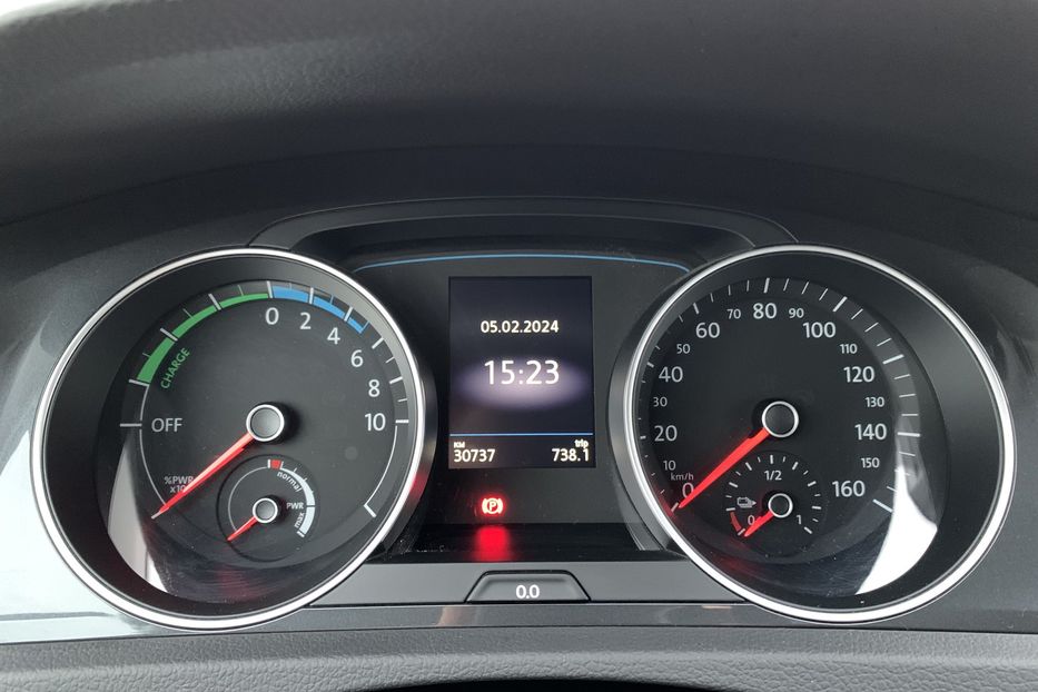 Продам Volkswagen e-Golf 35.8kWh,136к.с./100 кВт 2020 года в Львове