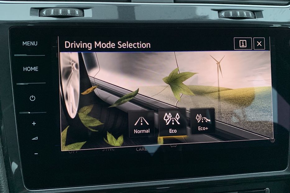 Продам Volkswagen e-Golf 35.8kWh,136к.с./100 кВт 2020 года в Львове