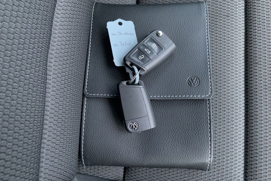 Продам Volkswagen e-Golf 35.8kWh,136к.с./100 кВт 2020 года в Львове