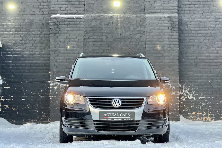 Продам Volkswagen Touran 2010 года в Луцке