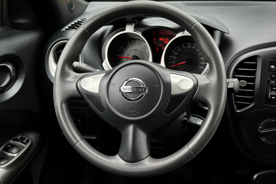 Продам Nissan Juke FL 1.6 CVT (117 к.с.) 2017 года в Черновцах
