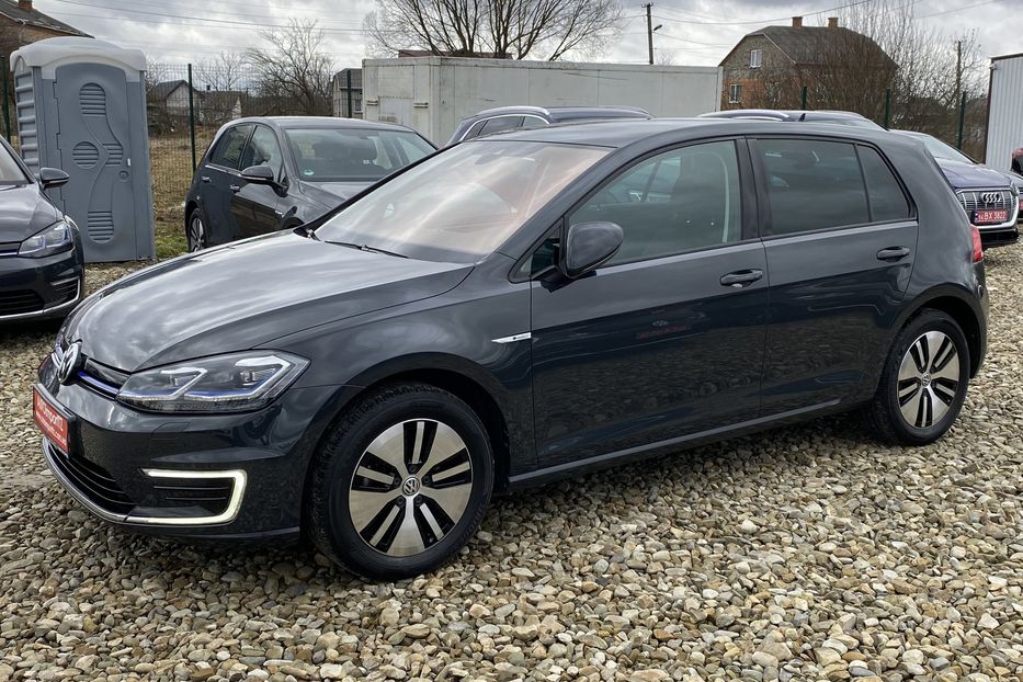 Продам Volkswagen e-Golf FULL LED,Круїз,Всі асистенти 2020 года в Львове