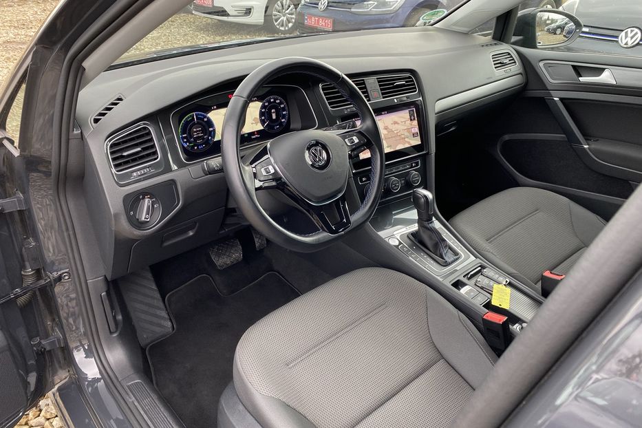 Продам Volkswagen e-Golf FULL LED,Круїз,Всі асистенти 2020 года в Львове