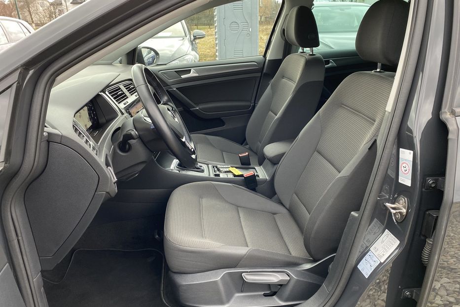 Продам Volkswagen e-Golf FULL LED,Круїз,Всі асистенти 2020 года в Львове