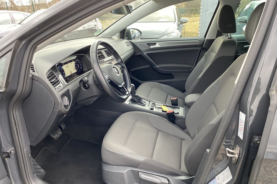 Продам Volkswagen e-Golf FULL LED,Круїз,Всі асистенти 2020 года в Львове