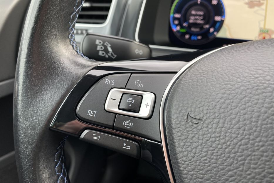 Продам Volkswagen e-Golf FULL LED,Круїз,Всі асистенти 2020 года в Львове