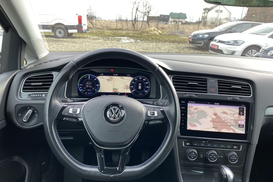 Продам Volkswagen e-Golf FULL LED,Круїз,Всі асистенти 2020 года в Львове