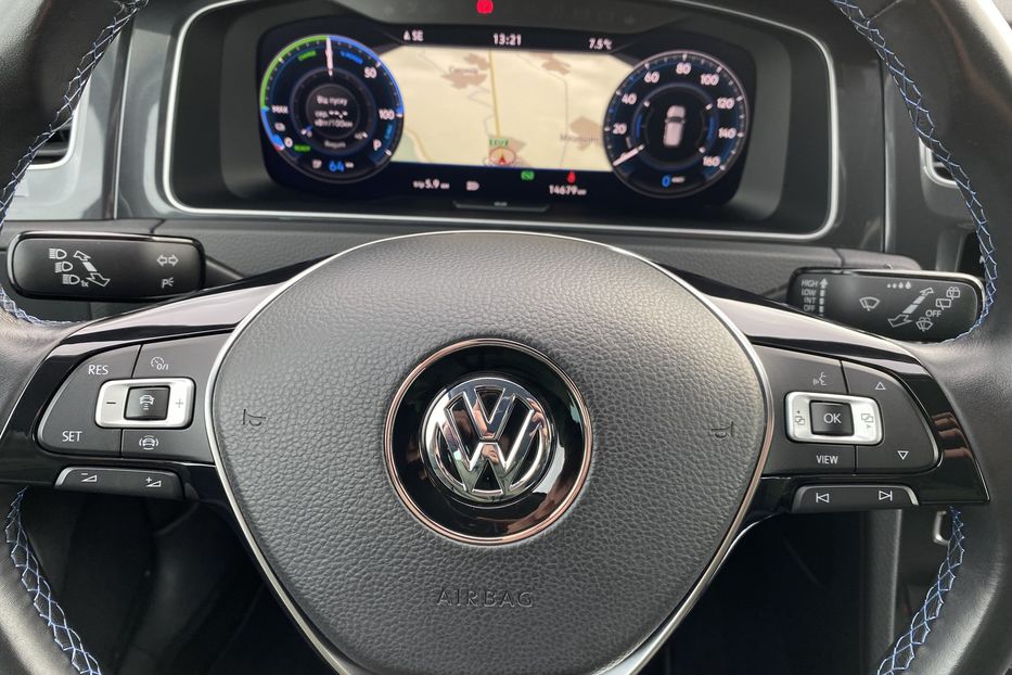 Продам Volkswagen e-Golf FULL LED,Круїз,Всі асистенти 2020 года в Львове