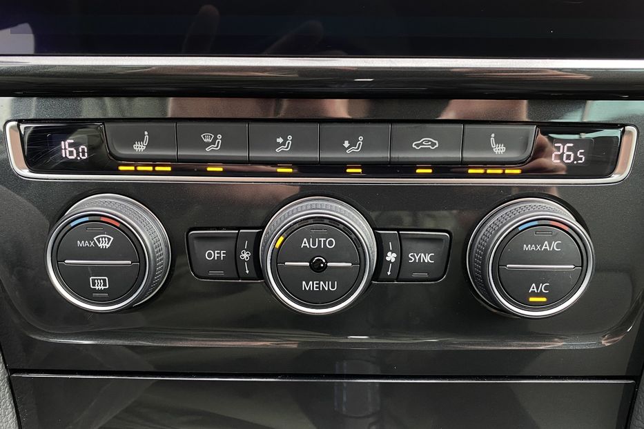 Продам Volkswagen e-Golf FULL LED,Круїз,Всі асистенти 2020 года в Львове
