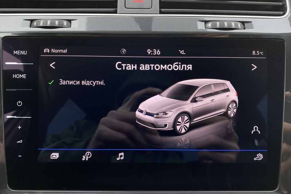 Продам Volkswagen e-Golf Тепловий,Колеса,Підігрів сидін 2018 года в Львове