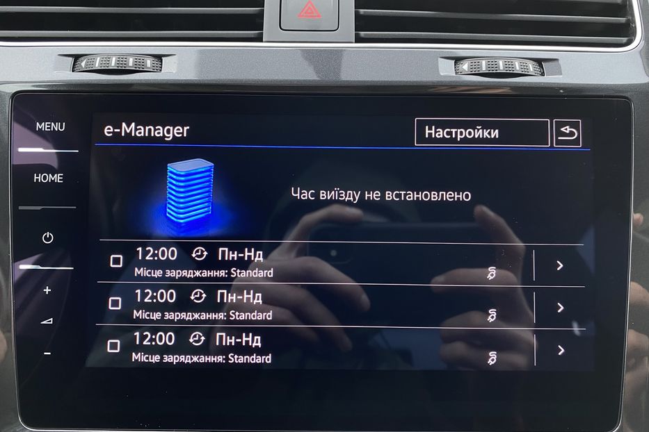 Продам Volkswagen e-Golf Тепловий,Колеса,Підігрів сидін 2018 года в Львове