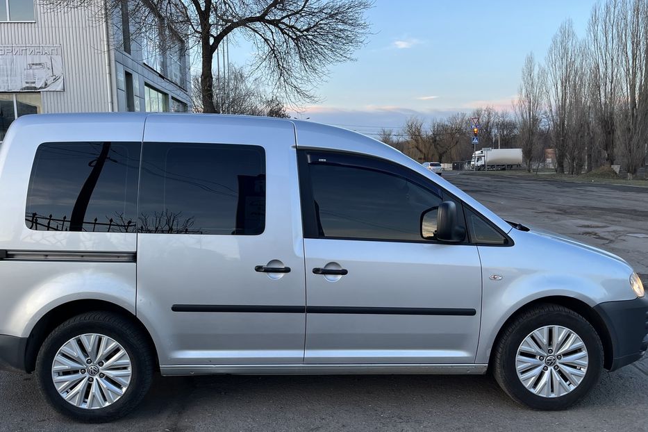 Продам Volkswagen Caddy пасс. Пассажир 2008 года в Николаеве