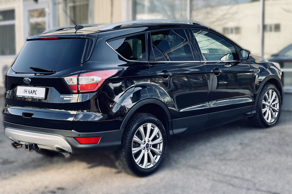 Продам Ford Escape Titanium 2017 года в Одессе