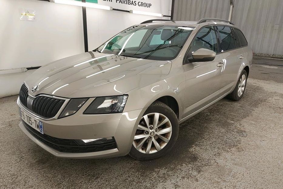 Продам Skoda Octavia A7 Business  2018 года в Ровно