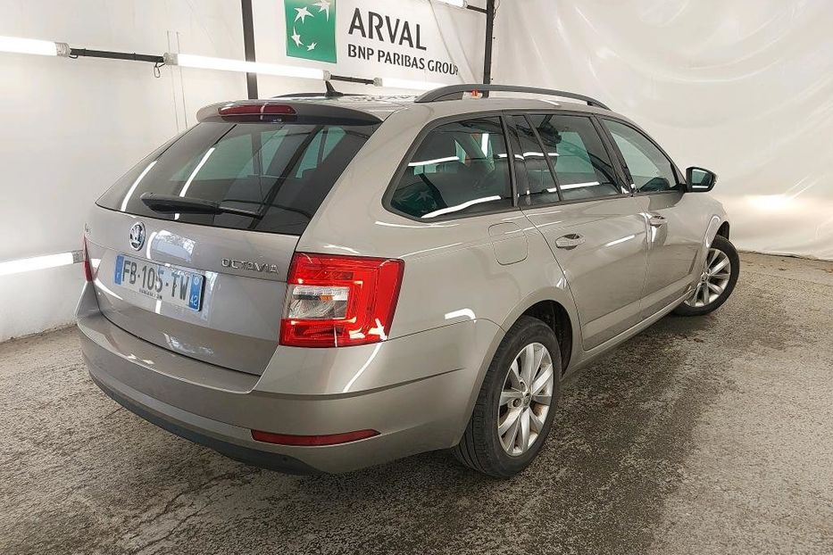 Продам Skoda Octavia A7 Business  2018 года в Ровно