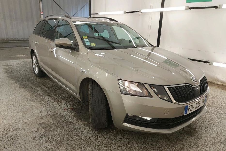 Продам Skoda Octavia A7 Business  2018 года в Ровно