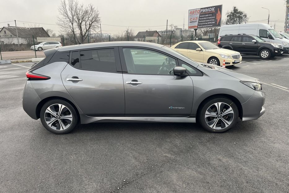 Продам Nissan Leaf Leaf N-CONNECTA 40kW запас 270 2019 года в Житомире