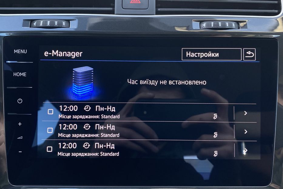 Продам Volkswagen e-Golf FULL LED,Безключовий,Камера 2020 года в Львове