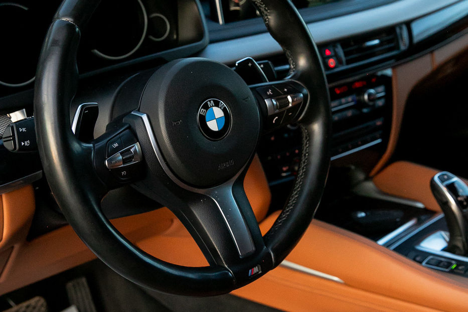 Продам BMW X6 M-Perfomance 2016 года в Черновцах