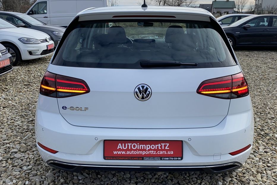 Продам Volkswagen e-Golf FULL LED,Безключовий,Камера 2020 года в Львове