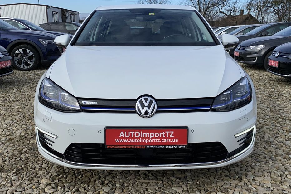 Продам Volkswagen e-Golf FULL LED,Безключовий,Камера 2020 года в Львове