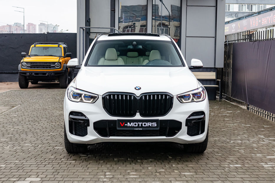 Продам BMW X5 30d Xdrive 2022 года в Киеве