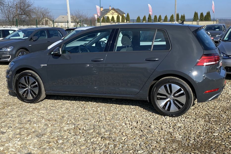 Продам Volkswagen e-Golf Тепловий,FULL LED,Камера,Круїз 2020 года в Львове