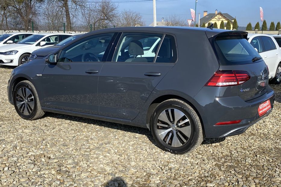 Продам Volkswagen e-Golf Тепловий,FULL LED,Камера,Круїз 2020 года в Львове