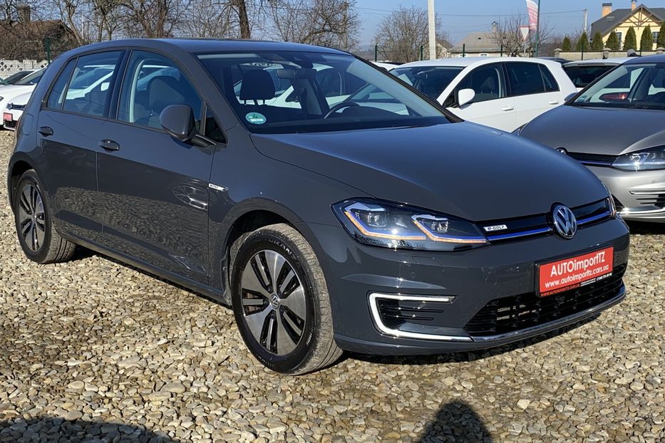 Продам Volkswagen e-Golf Тепловий,FULL LED,Камера,Круїз 2020 года в Львове