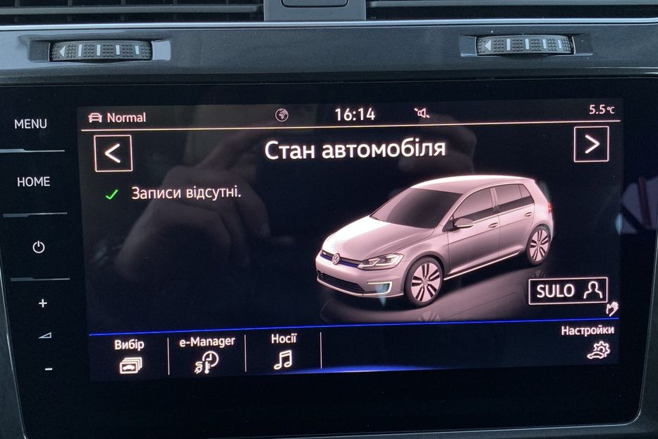 Продам Volkswagen e-Golf Безключовий, Virtual Cockpit 2020 года в Львове