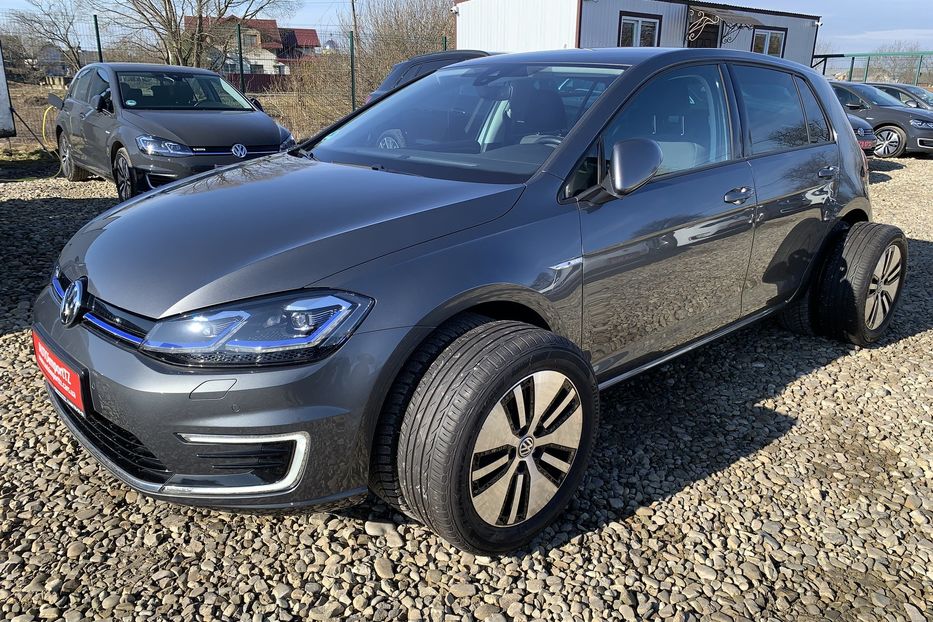 Продам Volkswagen e-Golf Full LED,Камера,Мертві зони 2019 года в Львове