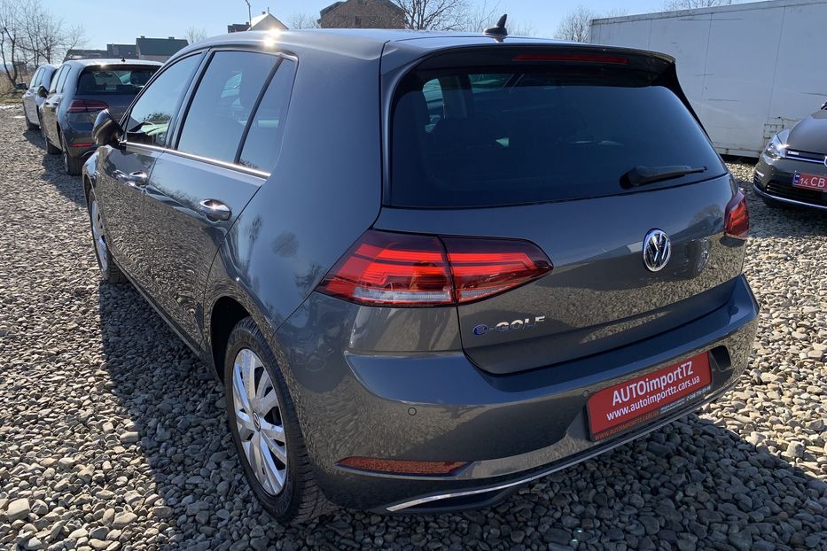 Продам Volkswagen e-Golf Full LED,Камера,Мертві зони 2019 года в Львове