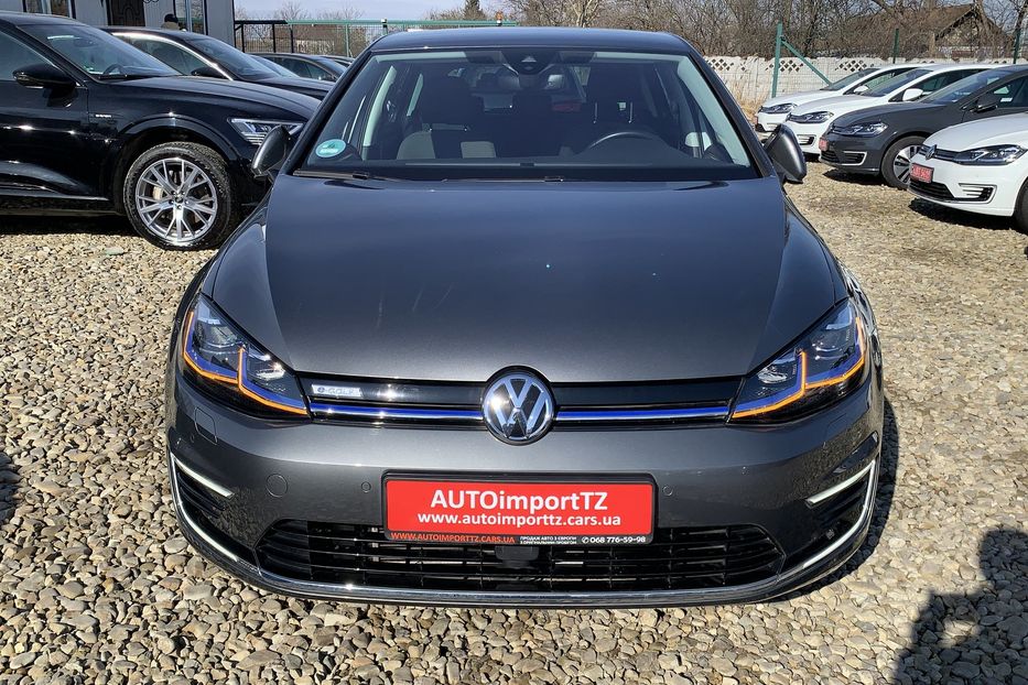 Продам Volkswagen e-Golf Full LED,Камера,Мертві зони 2019 года в Львове