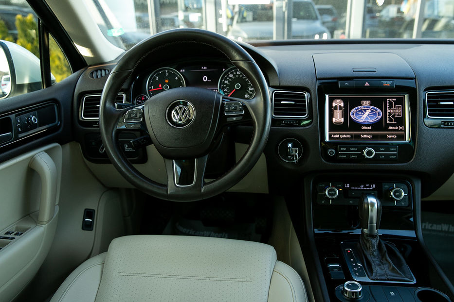 Продам Volkswagen Touareg TDI Sport 4MOTION 2012 года в Черновцах